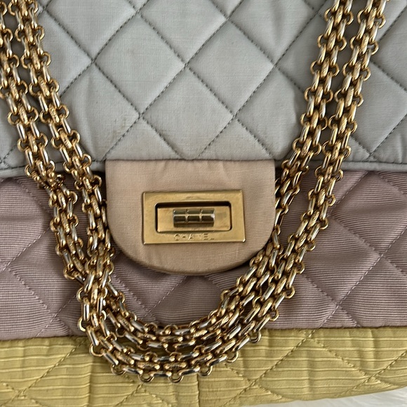 Chanel Tricolor Reissue 2.55 Quilted Canvas 226 Jumbo Flap Bag - Picture 12 of 12